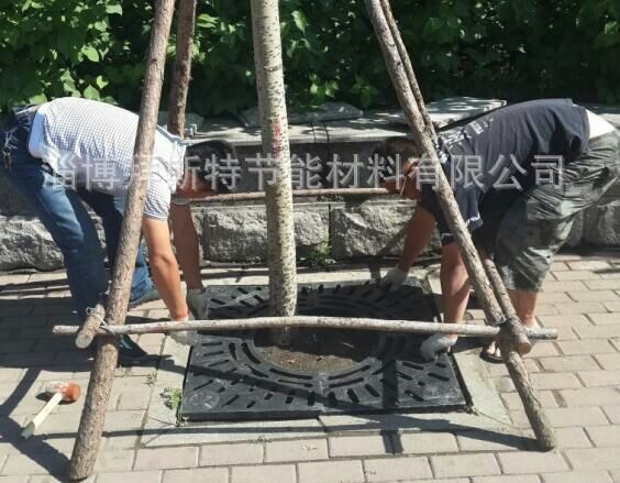 tree grating