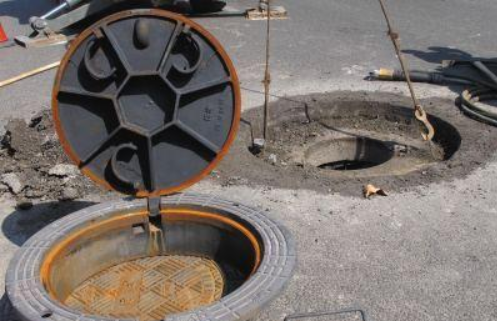 manhole cover